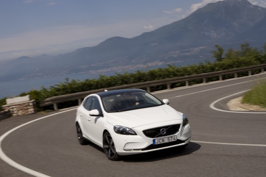 We Drive The New Volvo V40